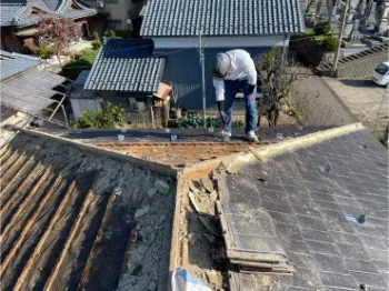 施工中