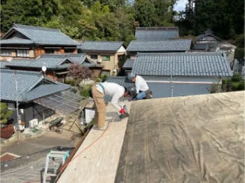 施工中
